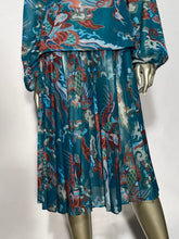 2 Piece 1970s Phoenix Pleated Skirt And Top