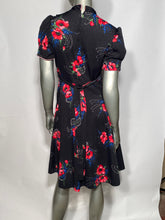 Late 1970s Poppy Flower Belt Back Puffed Sleeve Dress