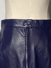Purple Leather By Skirt Deja Vu Size Small - Waist 28