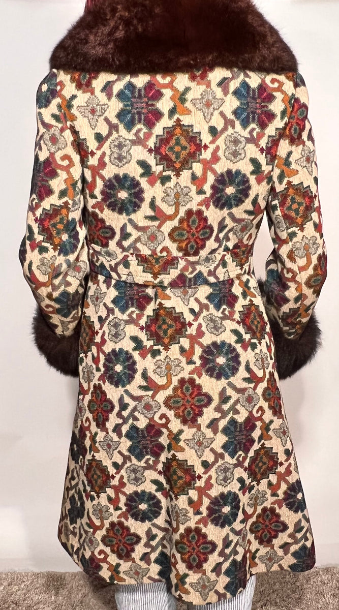 Midbrooke 60s Tapestry Coat Mod Colorful Pattern Double