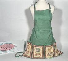 Tea Time Vintage Full Apron 4 Pocket Front Printed Tie Back