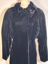 1930s Art Deco Textured Black Velvet Opera Evening Coat