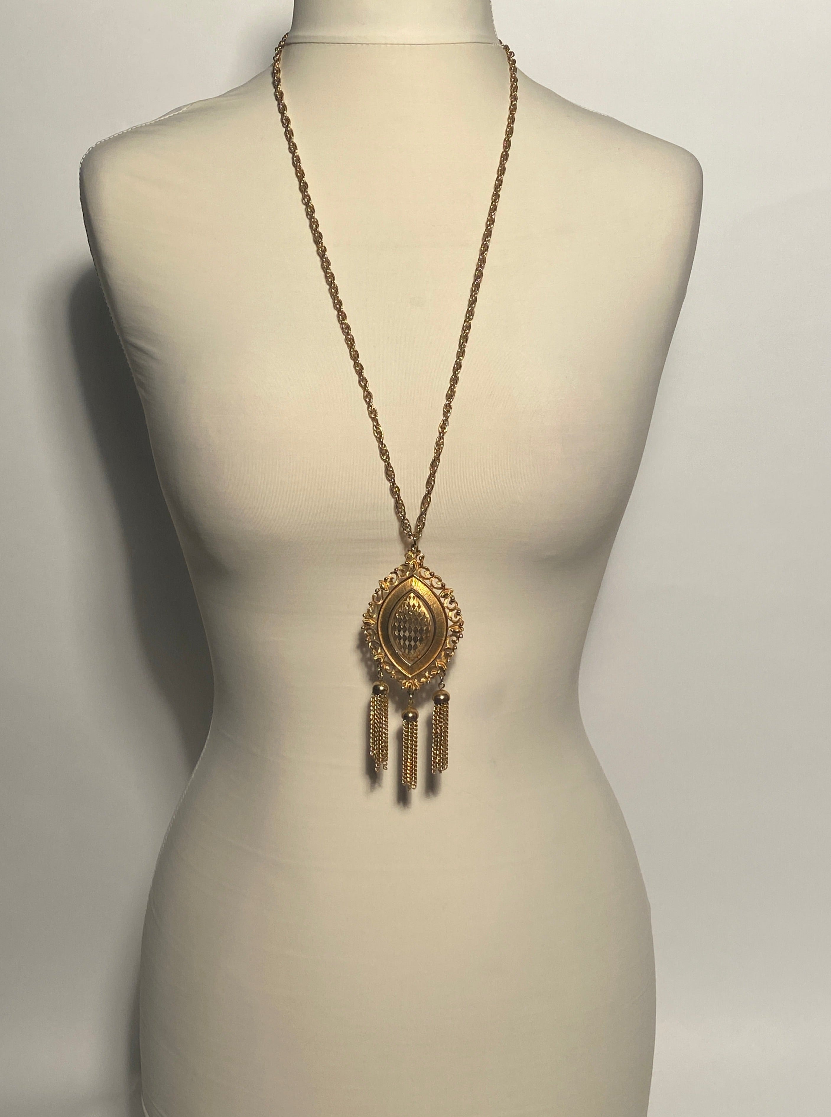 お米！EGO TRIPPING TASSEL NECKLACE 楽天市場】【EGO TRIPPING(エゴトリッピング)】TASSEL NECKLACE