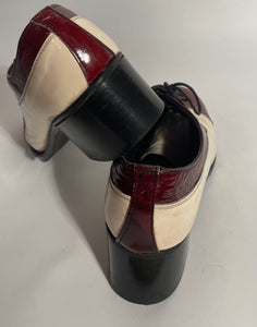 1970s Two Tone Maroon Cream Colored Platform Shoes Size 10
