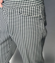 Vintage Men's Golf Black and White Houndstooth Polyester Pants Size 32" Waist