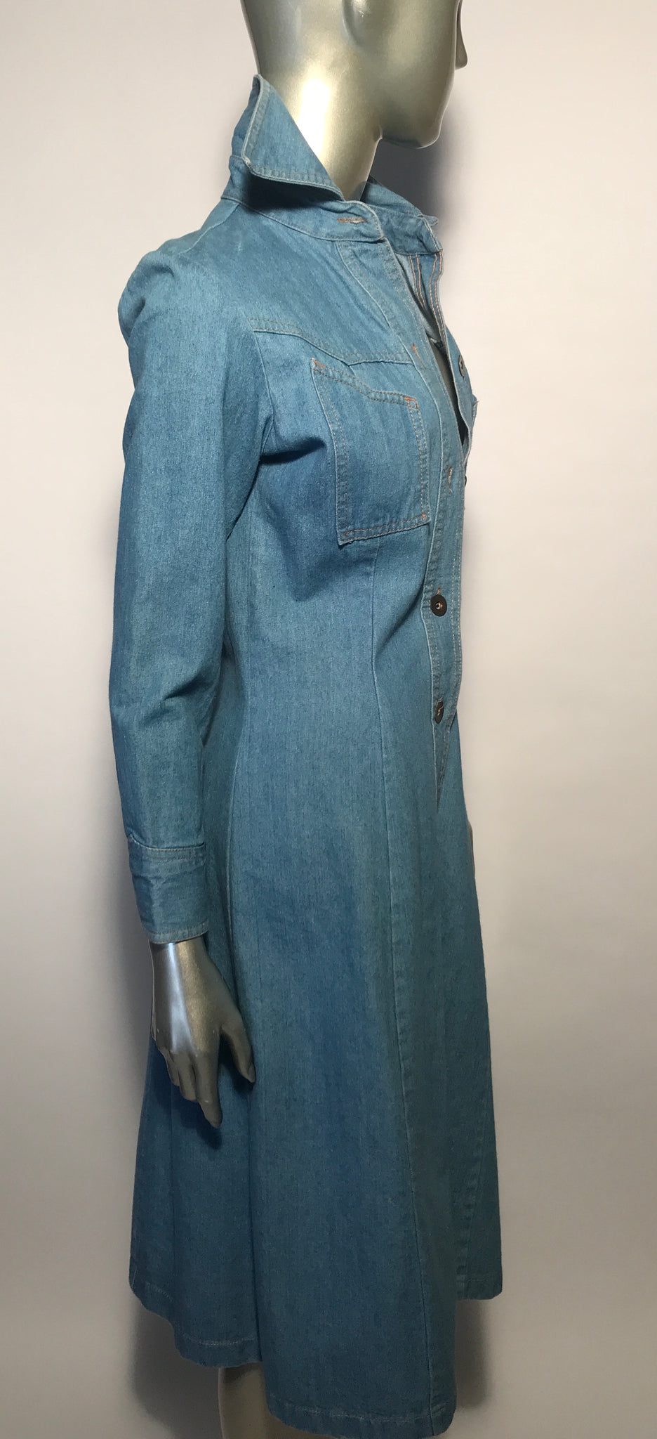Late 1970s - Early 80s Foxmoor Denim Long Jean Dress Made In The USA S Divine Finds Late 1970s - Early 80s Foxmoor Denim Long Jean Dress Made In The USA S Divine Finds