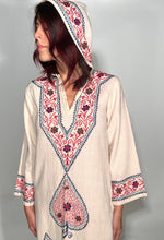 1970s Floral Embroidered Indian 100% Cotton Hippie Hooded Pull Over  Tunic XS